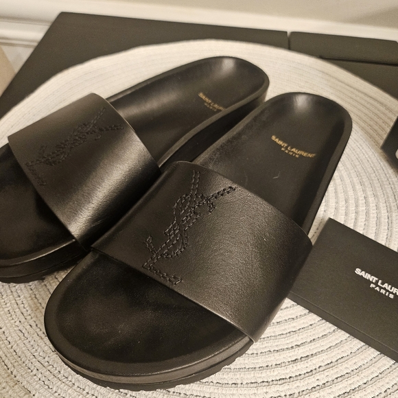 Authentic Saint Laurent Paris Jimmy YSL Embroidered Slides in black smooth leath